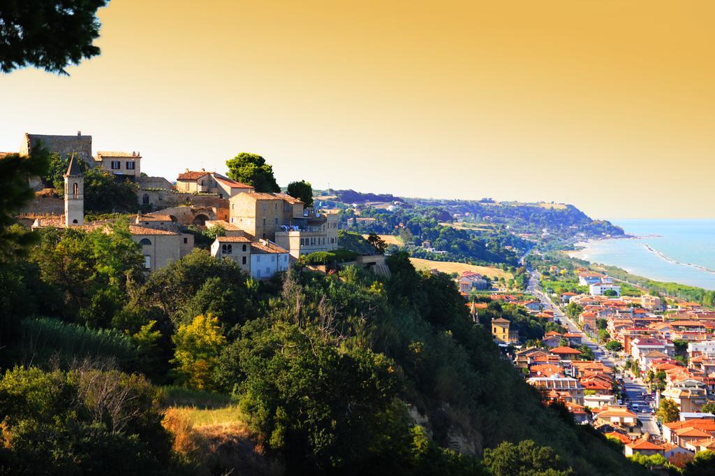 B&B Borgo Marano Cupra Marittima Buitenkant foto